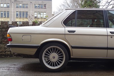 Lot 67 - 1988 BMW 520i Lux