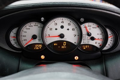 Lot 55 - 1999 Porsche 911 Carrera 4