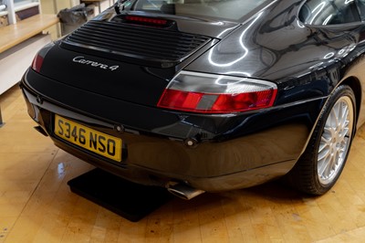 Lot 55 - 1999 Porsche 911 Carrera 4