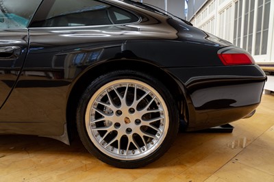 Lot 55 - 1999 Porsche 911 Carrera 4