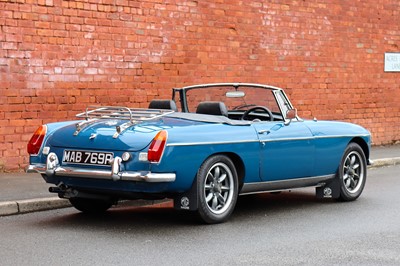 Lot 49 - 1975 MG B Roadster