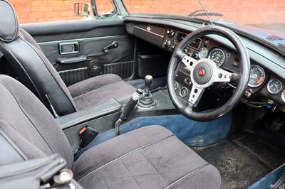 Lot 49 - 1975 MG B Roadster