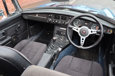 Lot 49 - 1975 MG B Roadster