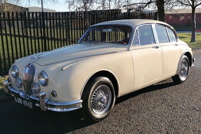 Lot 32 - 1966 Jaguar MkII 2.4