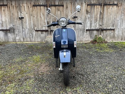 Lot 113 - c.2015 Vespa PX125E