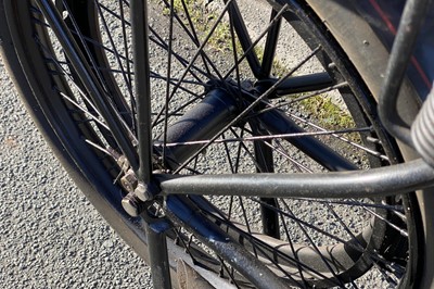 Lot 366 - c.1920s Raleigh 2¾HP Model 1