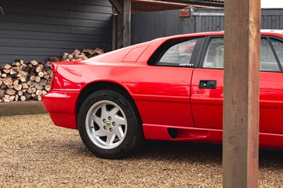 Lot 69 - 1990 Lotus Esprit