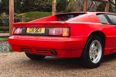 Lot 69 - 1990 Lotus Esprit