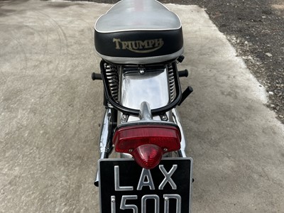 Lot 253 - 1966 Triumph Bonneville T120R