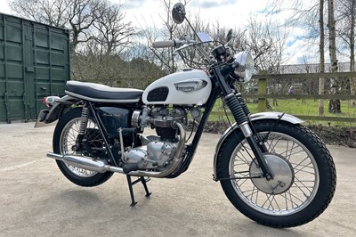 Lot 253 - 1966 Triumph Bonneville T120R