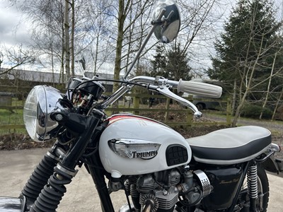 Lot 253 - 1966 Triumph Bonneville T120R