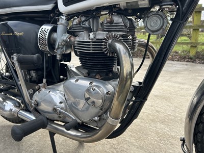 Lot 253 - 1966 Triumph Bonneville T120R