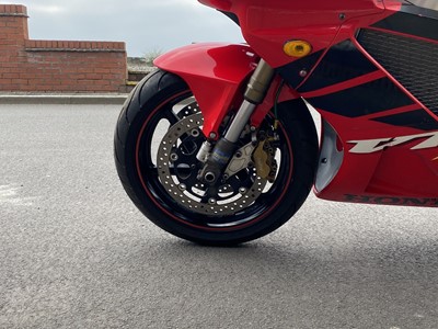 Lot 358 - 2000 Honda SP1
