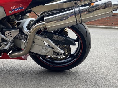 Lot 358 - 2000 Honda SP1