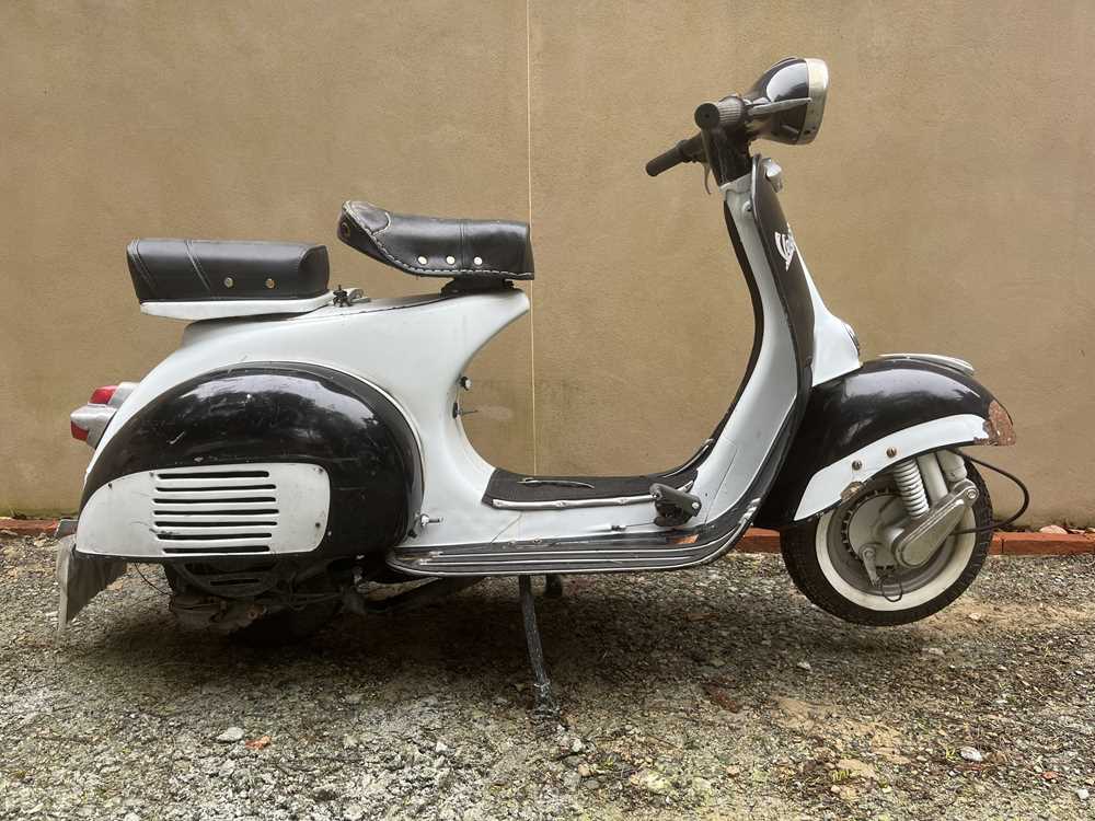Lot 101 - 1961 Vespa VBB1