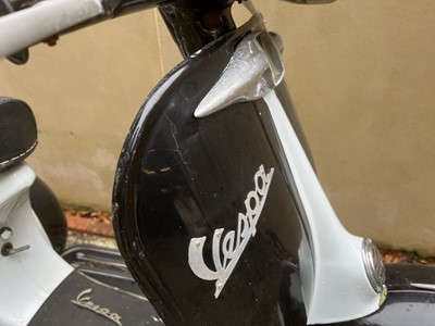 Lot 101 - 1961 Vespa VBB1