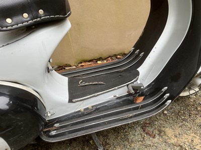 Lot 101 - 1961 Vespa VBB1