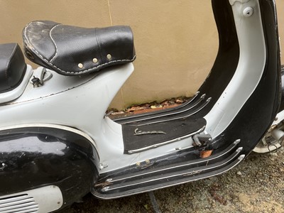 Lot 101 - 1961 Vespa VBB1