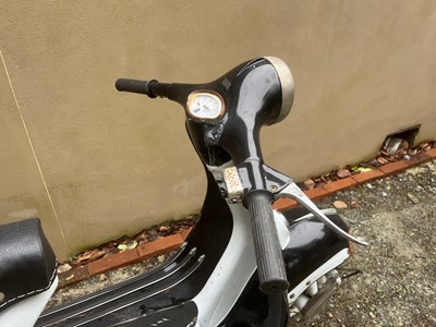 Lot 101 - 1961 Vespa VBB1