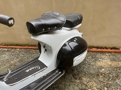 Lot 101 - 1961 Vespa VBB1