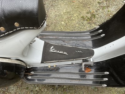 Lot 101 - 1961 Vespa VBB1