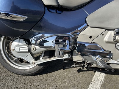 Lot 381 - 2005 BMW K1200 LT04
