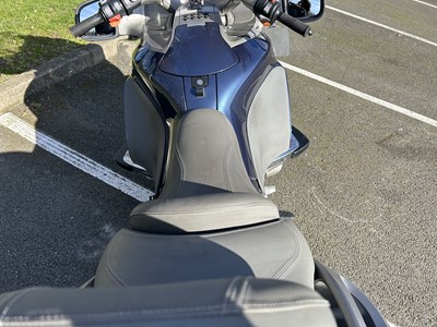 Lot 381 - 2005 BMW K1200 LT04