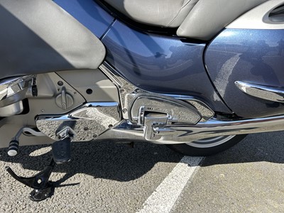 Lot 381 - 2005 BMW K1200 LT04
