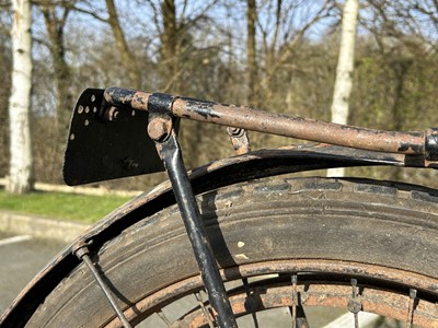 Lot 369 - c.1914 Levis 211cc