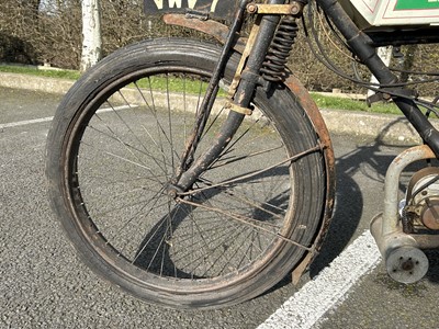Lot 369 - c.1914 Levis 211cc