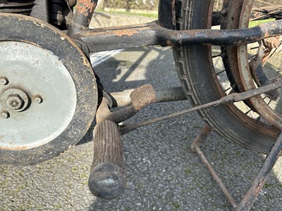 Lot 369 - c.1914 Levis 211cc