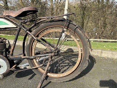 Lot 369 - c.1914 Levis 211cc