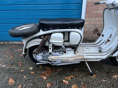 Lot 126 - 1965 Lambretta Eibar Scooterlinea Li150