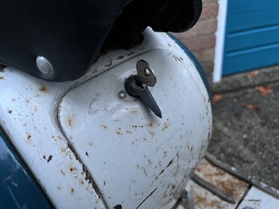 Lot 126 - 1965 Lambretta Eibar Scooterlinea Li150
