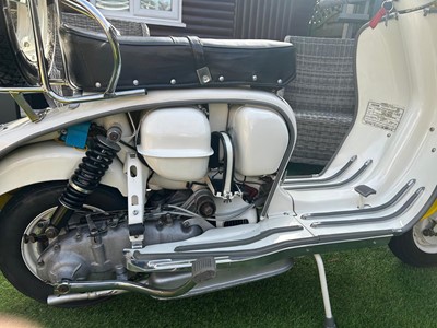 Lot 114 - 1962 Lambretta TV175 Series 3