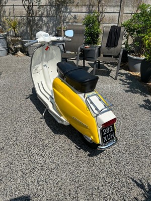 Lot 114 - 1962 Lambretta TV175 Series 3