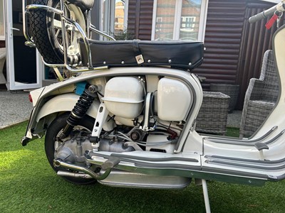 Lot 114 - 1962 Lambretta TV175 Series 3