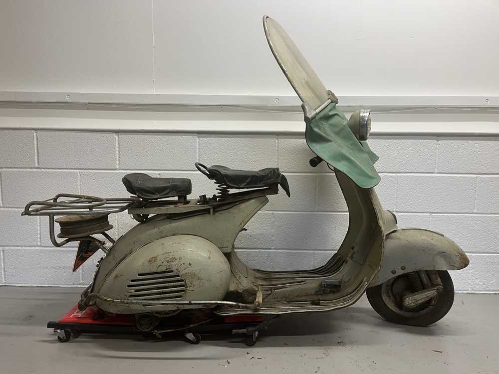 Lot 125 - 1958 Vespa ACMA 125 V57