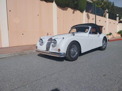 Lot 75 - 1956 Jaguar XK140 Drophead Coupe