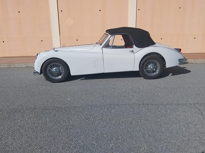 Lot 75 - 1956 Jaguar XK140 Drophead Coupe