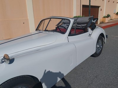 Lot 75 - 1956 Jaguar XK140 Drophead Coupe