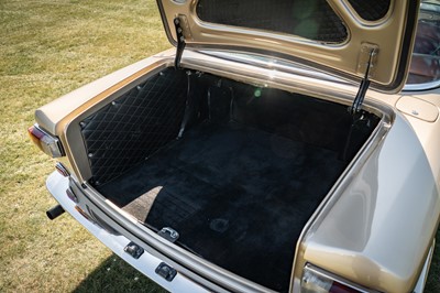 Lot 95 - 1966 Maserati Quattroporte