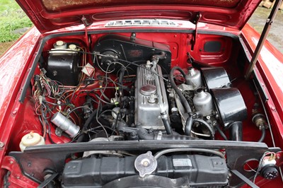 Lot 47 - 1972 MG B Roadster
