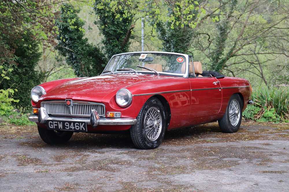 Lot 47 - 1972 MG B Roadster