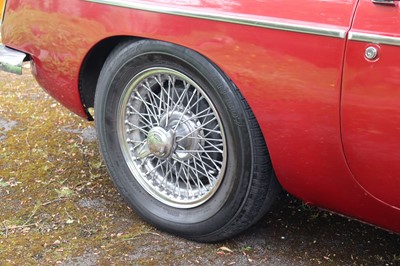 Lot 47 - 1972 MG B Roadster