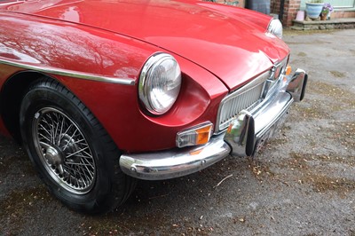 Lot 47 - 1972 MG B Roadster