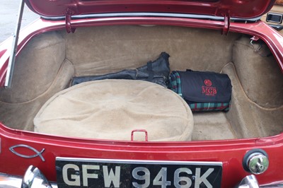 Lot 47 - 1972 MG B Roadster