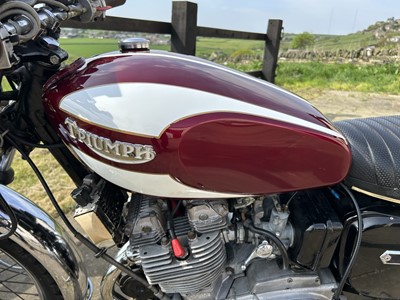 Lot 365 - 1975 Triumph Trident T160