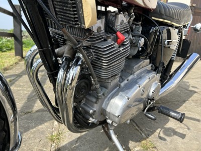 Lot 365 - 1975 Triumph Trident T160