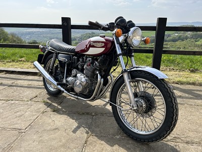 Lot 365 - 1975 Triumph Trident T160
